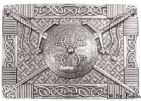 Buckle Claymore and Targe